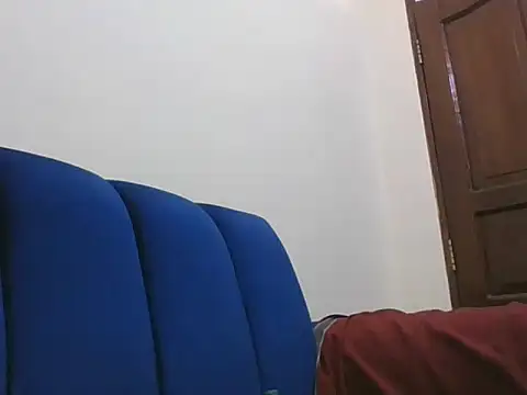 Big_Dragon3 Adlı Modelin Canlı XXX Sohbeti
