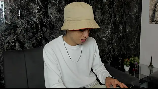Živý XXX chat cameron_lux77