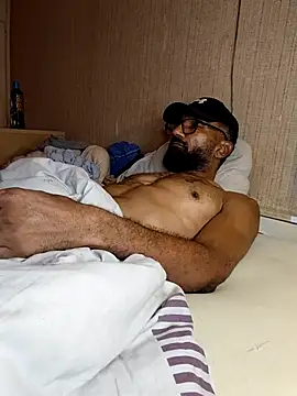 pigDany live XXX chat