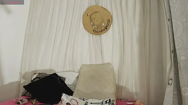 Chatroom XXX en direct de Catherine-browm