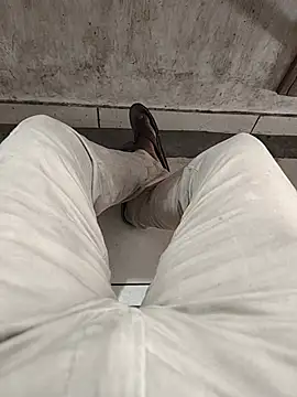 Czat XXX na żywo – BigFeet96