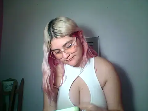 Deliciousbaby22's Live XXX Chat