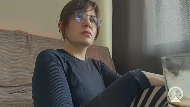 Feloraa 라이브 XXX 채팅
