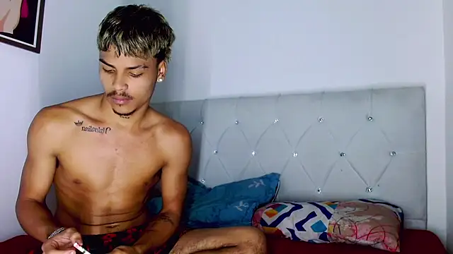Czat XXX na żywo – Angel_foxc13