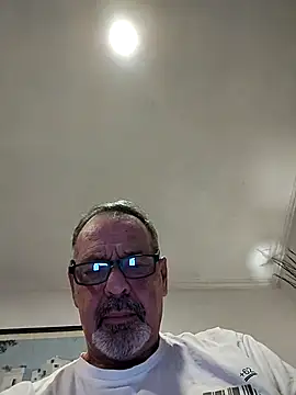 Dadotado70 XXX чат на живо