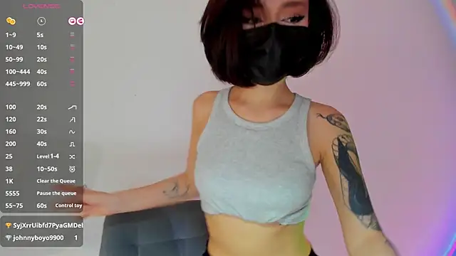 QualityPlatform's Live XXX Chat