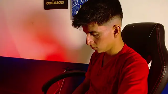 צ'אט XXX בשידור חי של Vincent_Kane