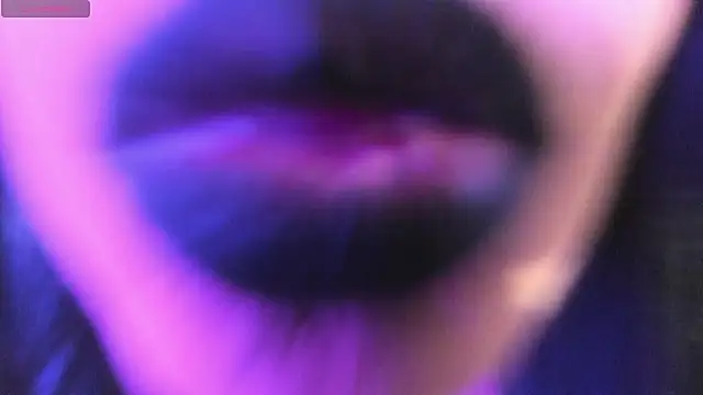 Chatroom XXX en direct de cutenaked_8
