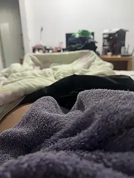 artzin2702 Live XXX-Chat