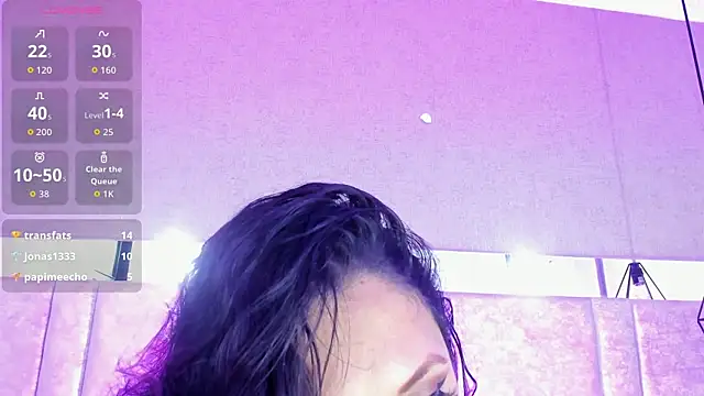 Chat +18 de kimCosseyy ao vivo