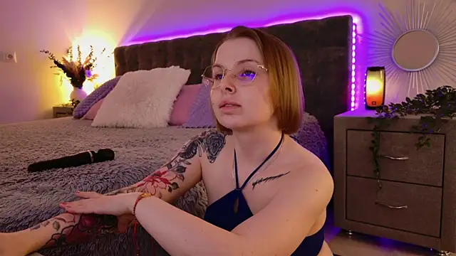 Gwen_Hilton's Live XXX Chat