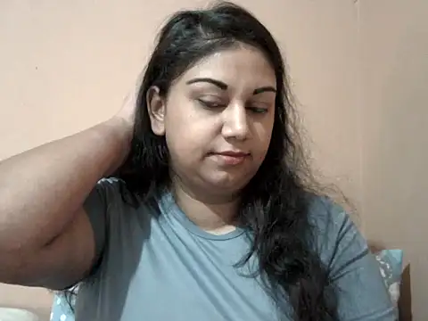 Chat +18 de bellachow10 ao vivo