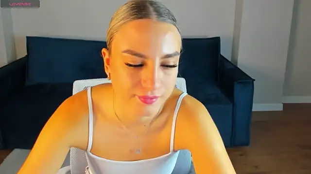 Silen_Tori Live XXX-Chat