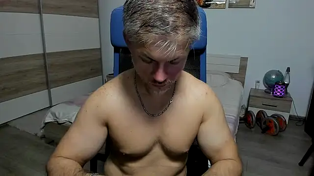 RobbyShawz's Live XXX Chat