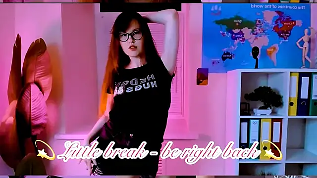 CarolGiggly's Live XXX Chat