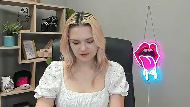 SweetLilyxoのライブXXXチャット
