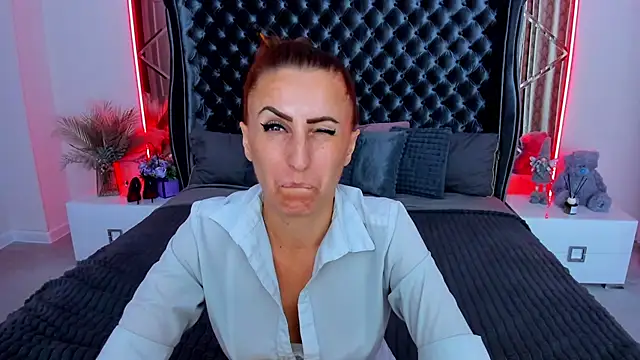 Онлайн чат XXX Rebecca_Diamond