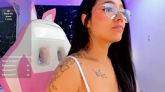 AnaiaClarck's Live XXX Chat