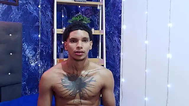 kai_storm77 élő XXX-chatje