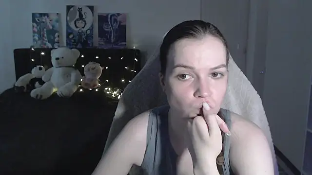 Little_flowers Chat XXX in diretta