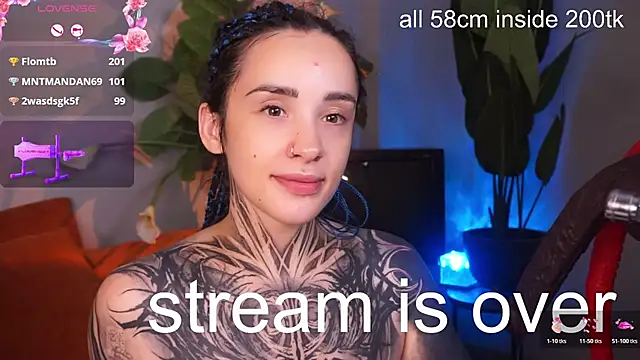 EvaCanton's Live XXX Chat