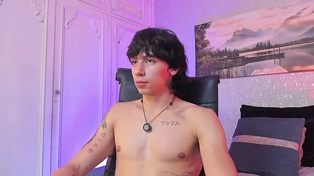 Czat XXX na żywo – Tyler_durten