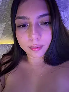 Maii_chan's Live XXX Chat