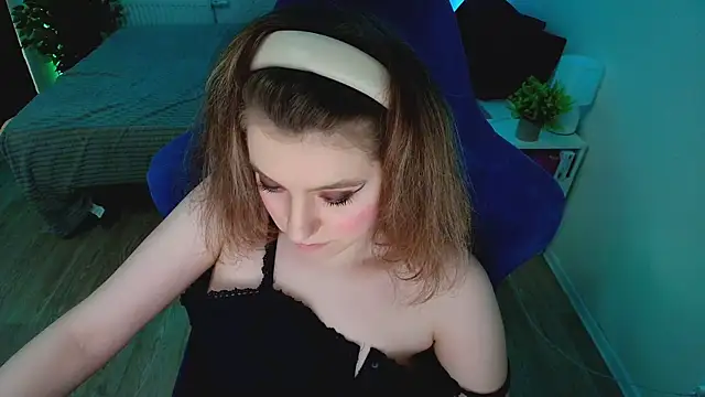 CranberryHot's Live XXX Chat