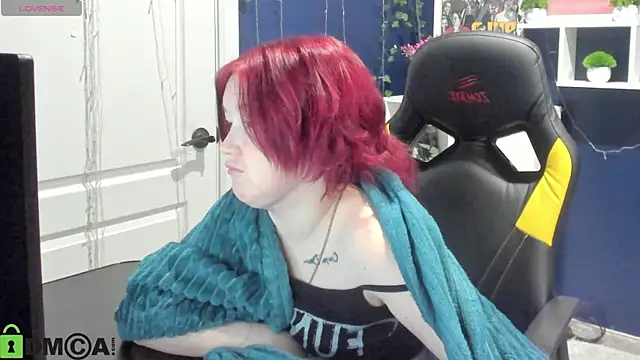 Chat +18 de Sara_Robinson ao vivo