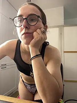 MartiniiSelenna – Live XXX-chat