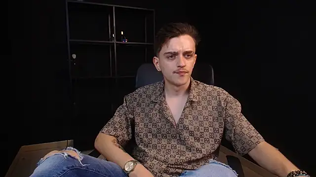 FelixStarkk লাইভ XXX চ্যাট