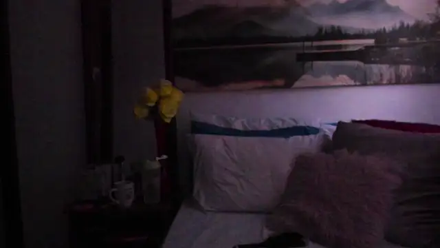Aurora_Real Live XXX Chat