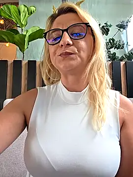 KaylinJan Live XXX Chat