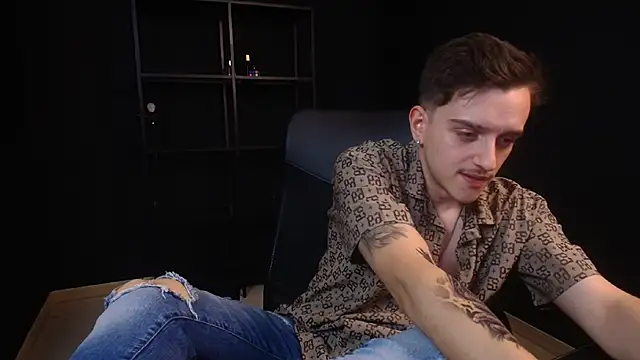 FelixStarkk 现场XXX聊天