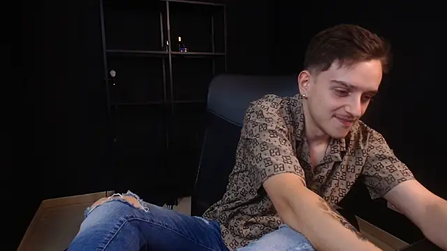 FelixStarkk: απευθείας συνομιλία ΧΧΧ