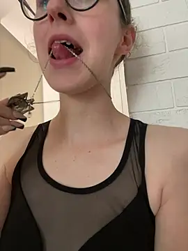 MartiniiSelennan Live XXX chat