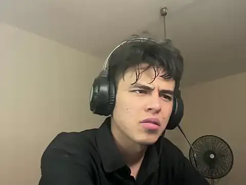 ToddWarren Live XXX-chat