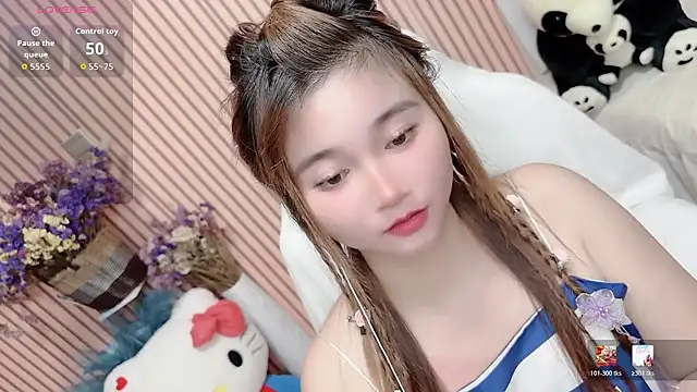 di-or- Live XXX-Chat