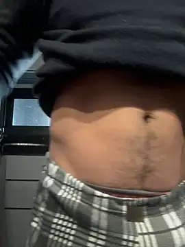 kzado37 Chat XXX in diretta