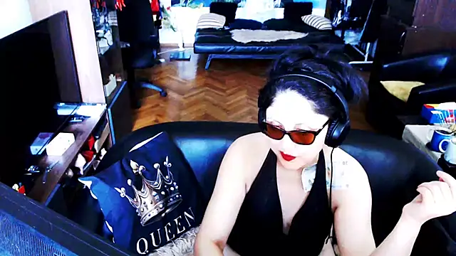 Chat XXX en directo de Imperatriza
