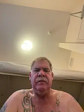 Caesar_Baxter XXX чат на живо