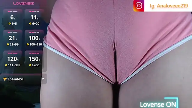 ana_studio's Live XXX Chat