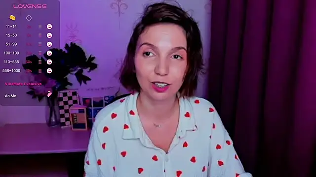 Chat XXX Live KindHazelHere_
