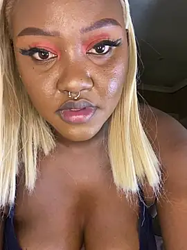 Онлайн чат XXX nanababe1