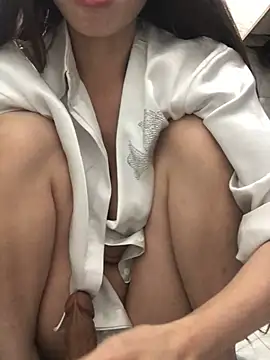 Writhing_First Live XXX-Chat