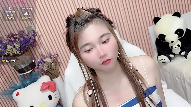 di-or- Live XXX-Chat