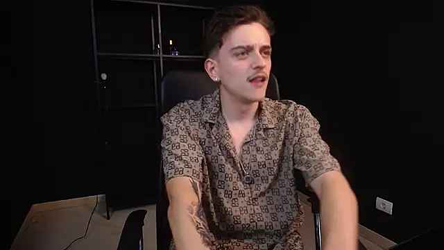 Živý XXX chat FelixStarkk