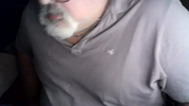 XXX chat uživo modela cashot58
