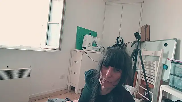 CeriseLapine's Live XXX Chat