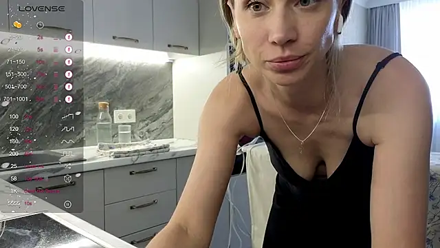 Alice_Wonders élő XXX-chatje